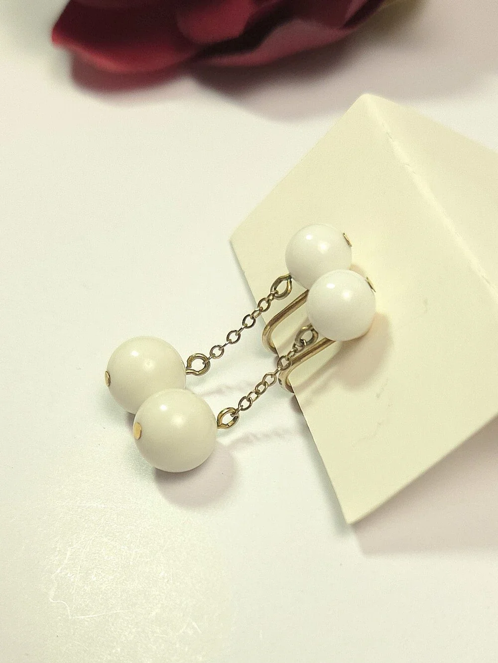 Vintage White Acrylic Bead & Chain Dangle Earrings Clip on Earrings